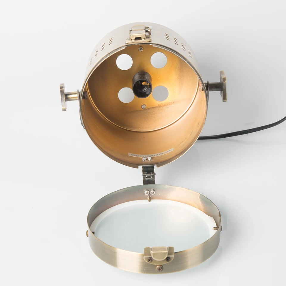 北欧设计复古艺术复古木三脚架台灯手工台灯探照灯铝金属铜灯罩