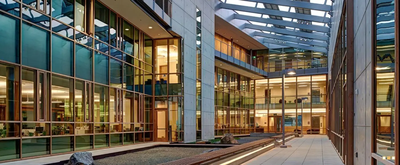 Aluminium window curtain walls with low e glass for shopping mall