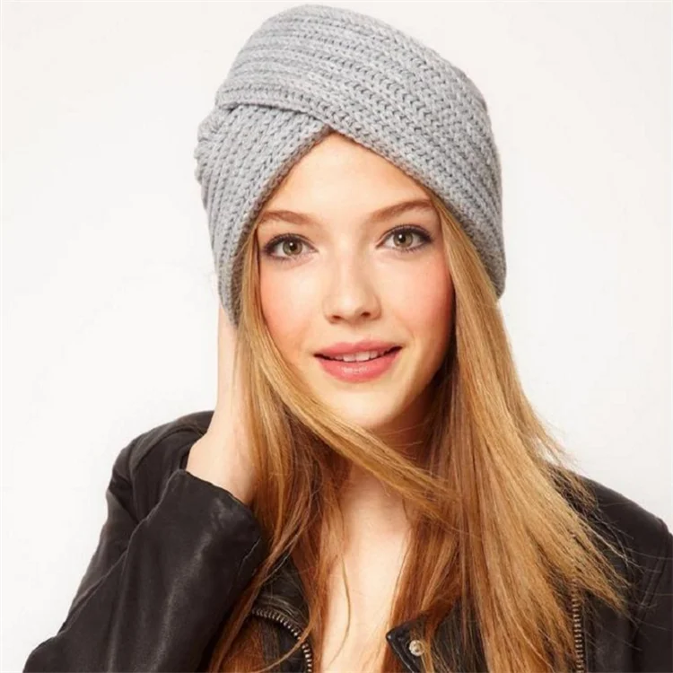 2017 Fashion lady's winter bonnet/Women's winter leisurecap/Women's outdoor thermal caps