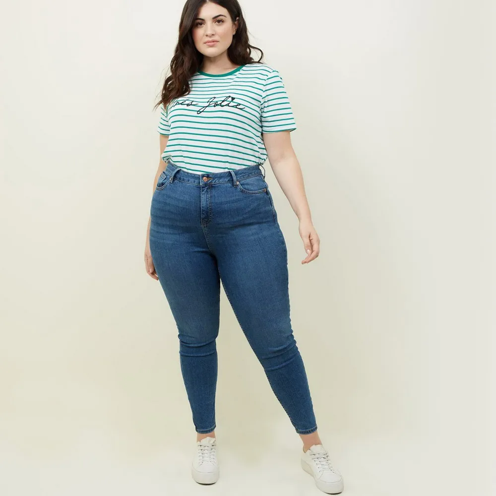 jeans for women with curves