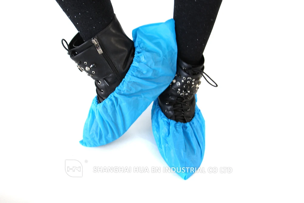 shoe covers in the operating room