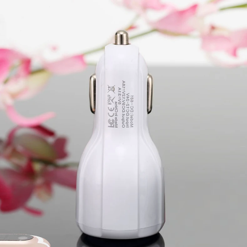 Portable Car Battery Charger 12v Intelligent Mobile Phone Car Charger