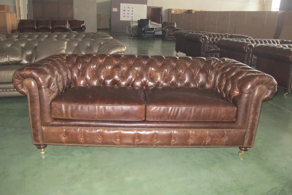 classic vintage leather chesterfield sofa for living room
