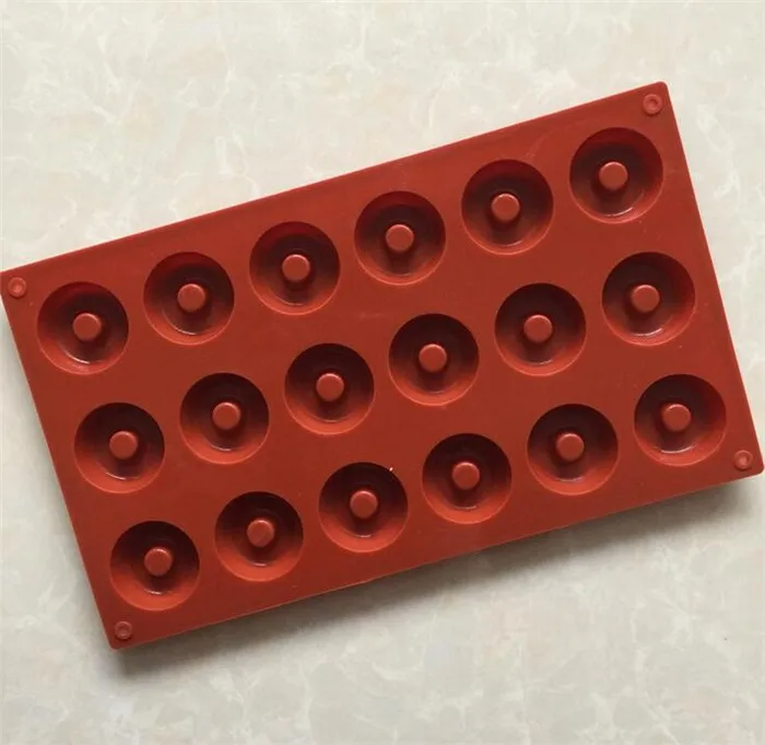 Non-Stick Silicone Donut Molds - 3D Hole Doughnut Pan For Bagel, Muffin, Chocolate, Pastry, And Donut Making:Home & Garden