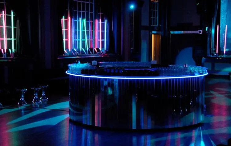 Application on led neon Easeking (1)