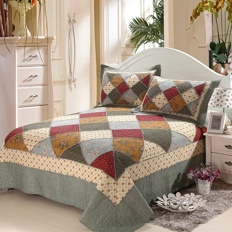 quilt bedspread.jpg