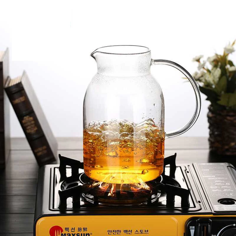 68 Ounces Glass Pitcher With Lid And Spout High Heat Resistance