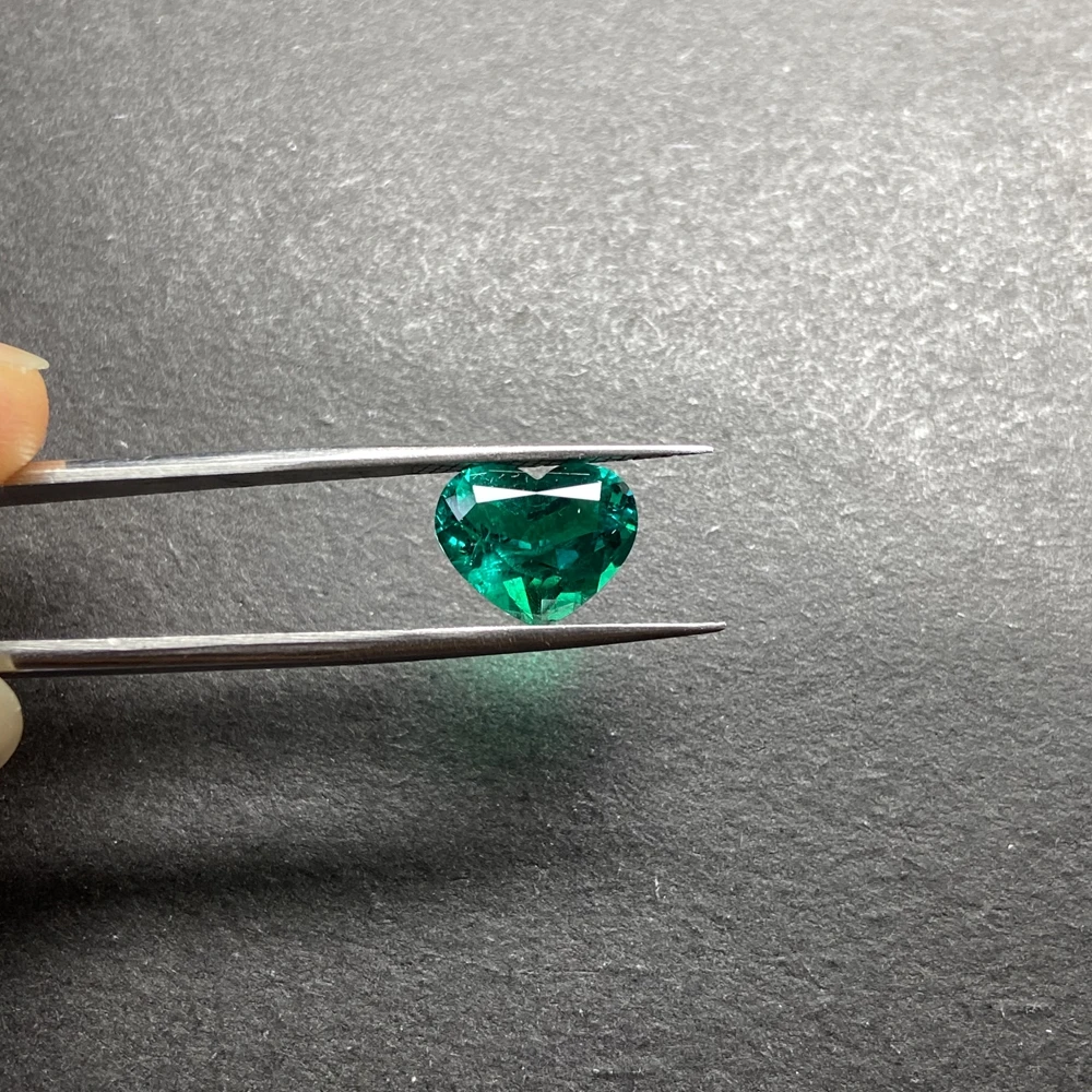 heart emerald (11).JPG