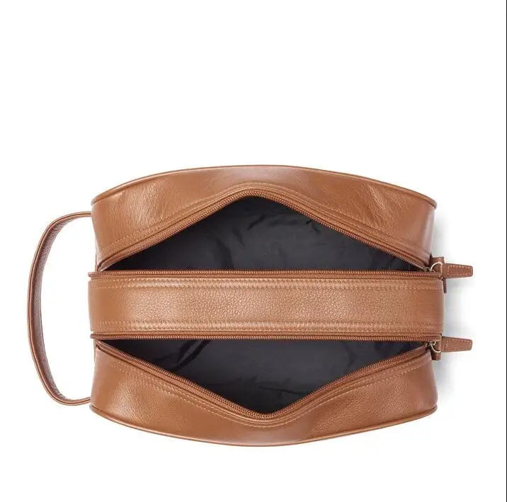 toiletry bag (3).jpg