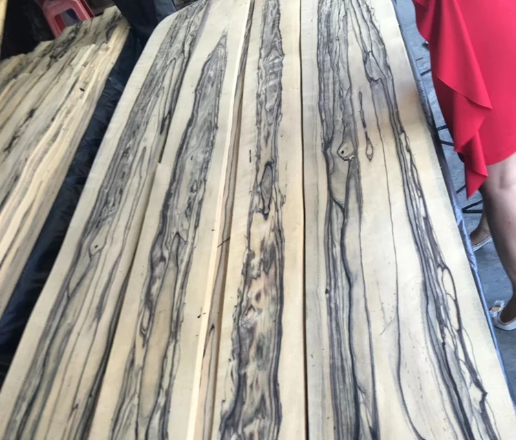 white and black veneers10.jpg