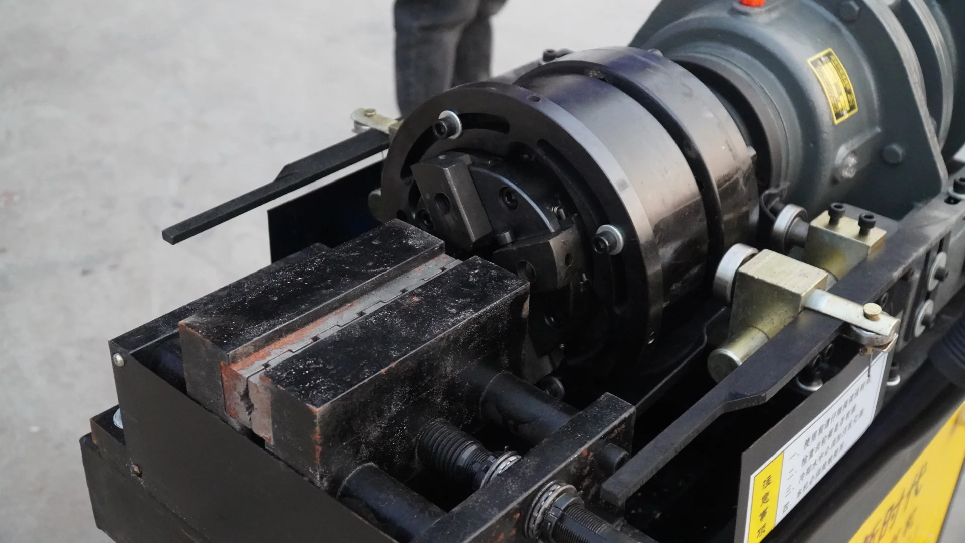 Reinforcement Thread Making Machine Pneumatic Automatic Reinforcing Steel Bar Thread Rolling Machine Rebar ...
