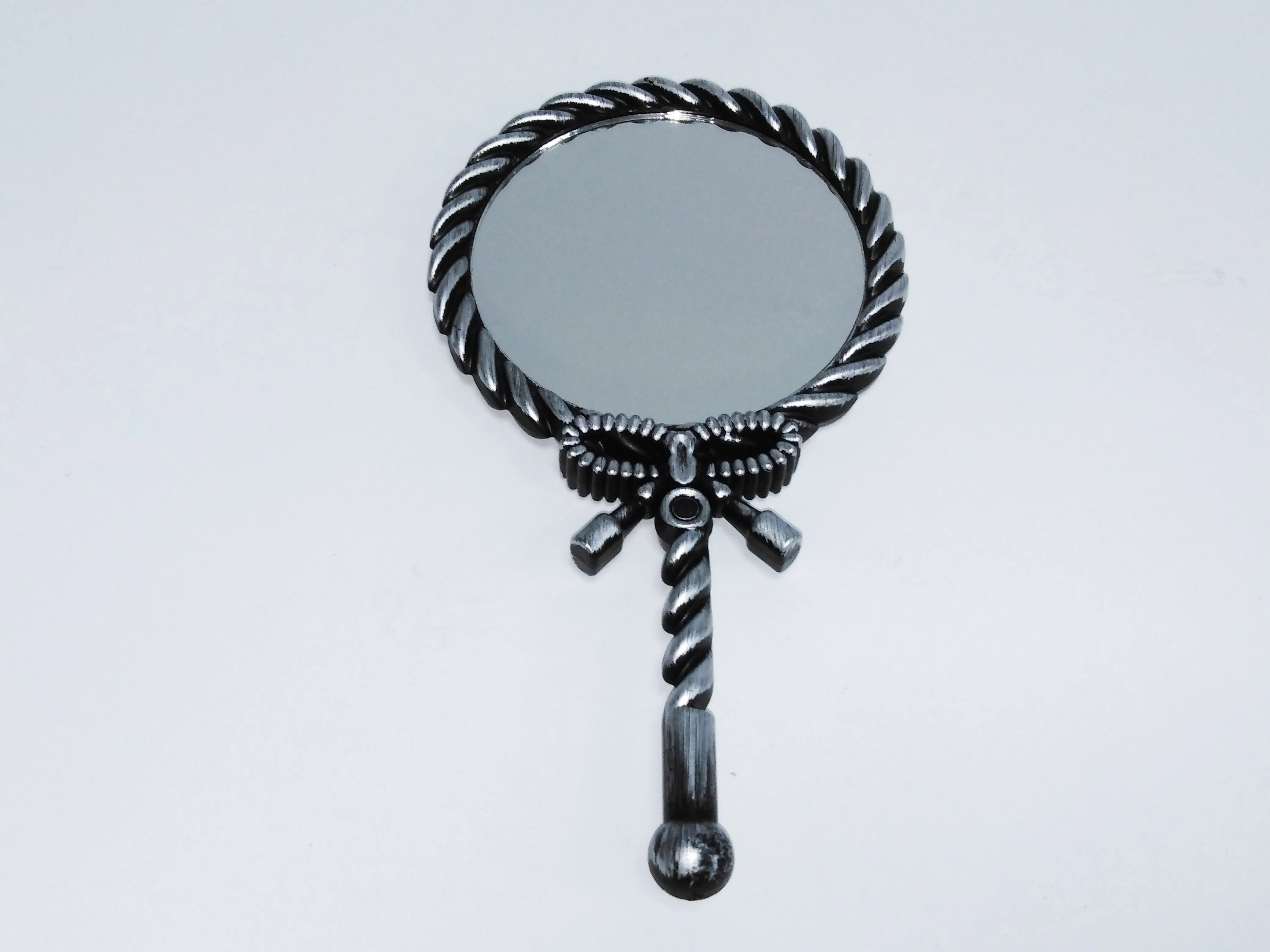 Customized Cheap Cosmetic Mirror Hand Held Metal Mirror Antique Mirror