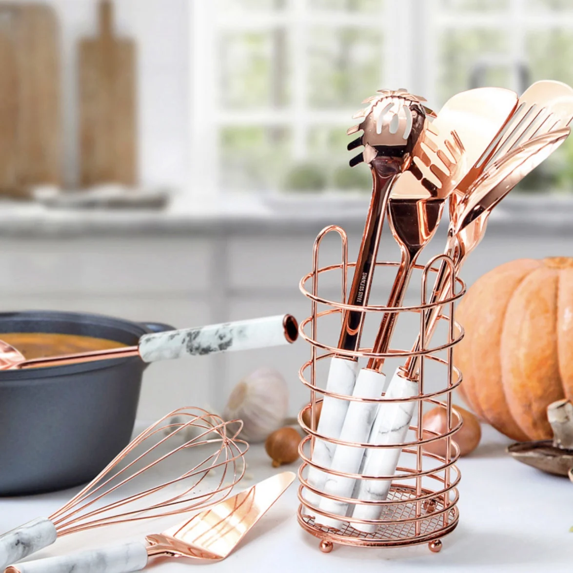 Pink cookware4.jpg
