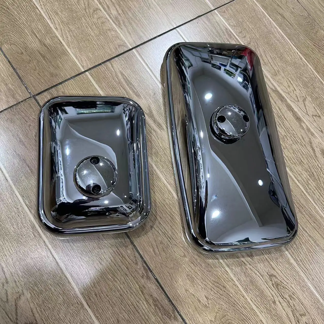 GHCD New Product/high Quality /factry Price Japanese Truck HIN 300(wide) New Chrome-plated  Mirror Cover details
