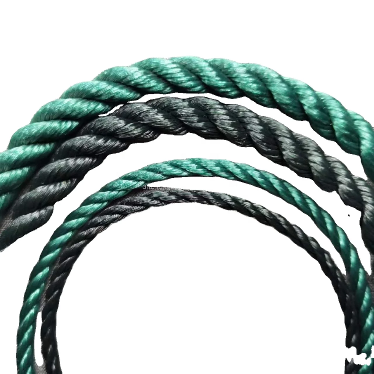 3 Or 4 Strands Of Entangled Ropes And Polyethylene Ropes For Marine