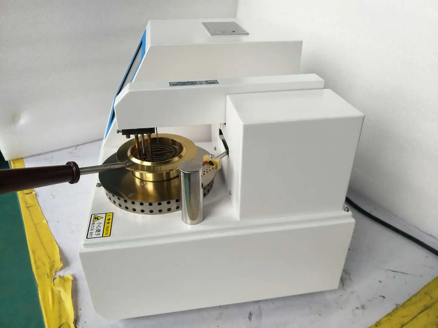 flash point apparatus7