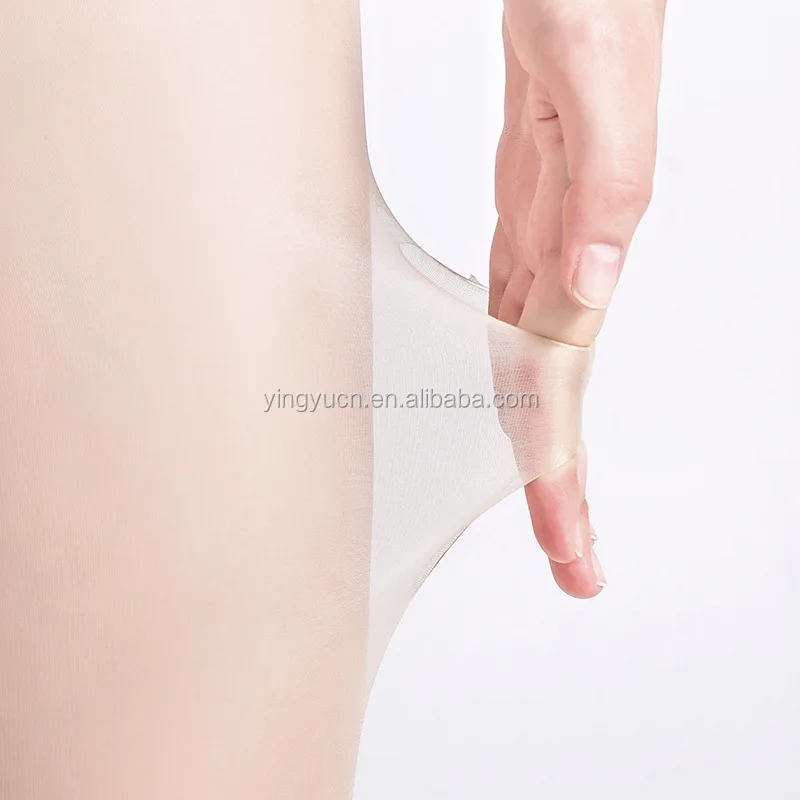 10531198600_779111604