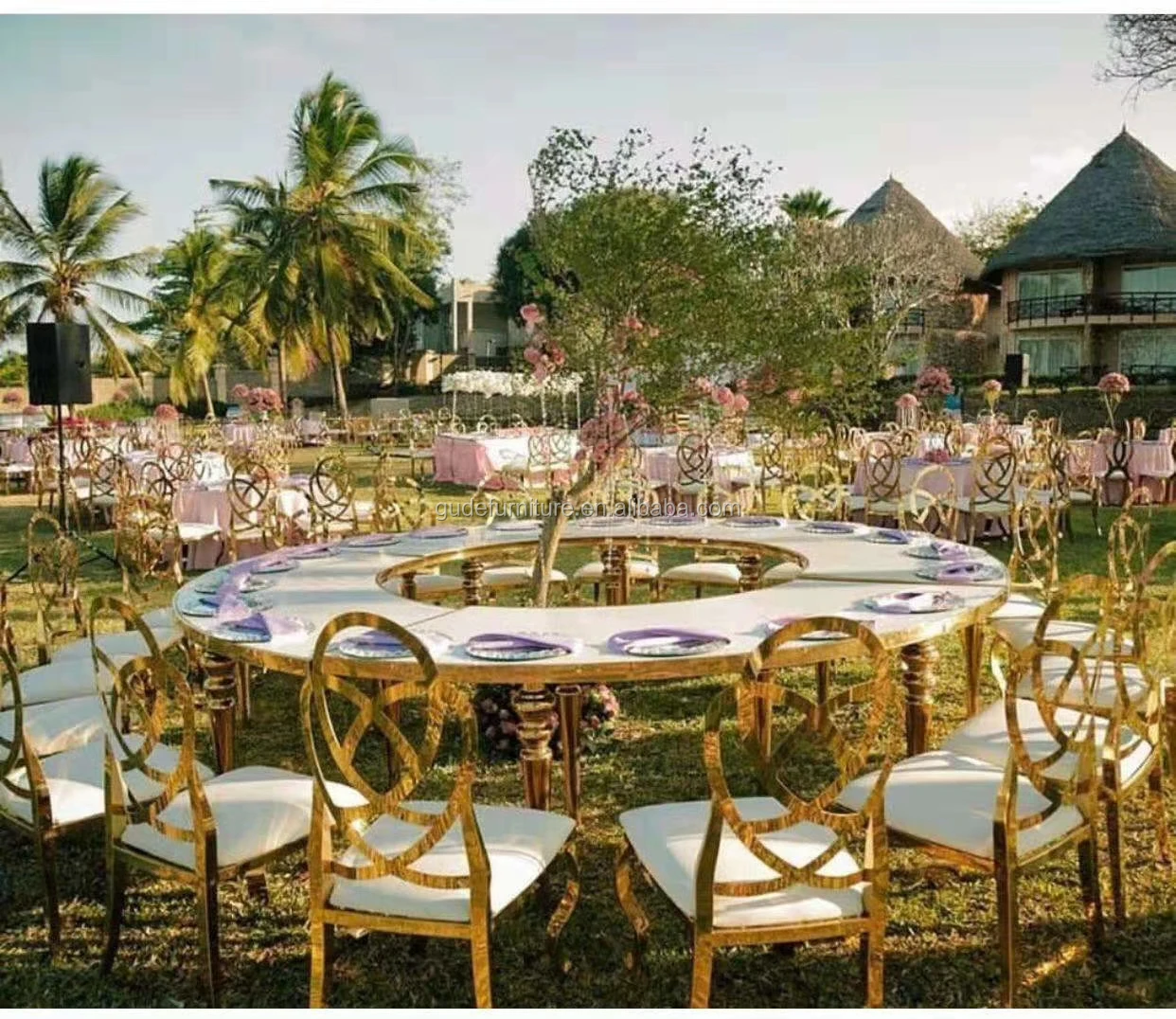 Full round table.jpg