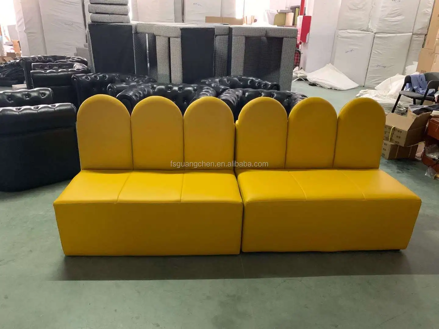 Modern New Design Restaurant Sofa Booths Indoor Club Furniture Table And Chair Single Cafe Sofa