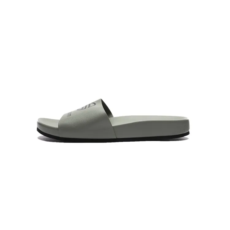 slipper 4.jpg