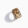 /product-detail/diameter-2-6cm-handmade-magnet-buckle-horsehair-leopard-pattern-leather-bracelet-62351760364.html