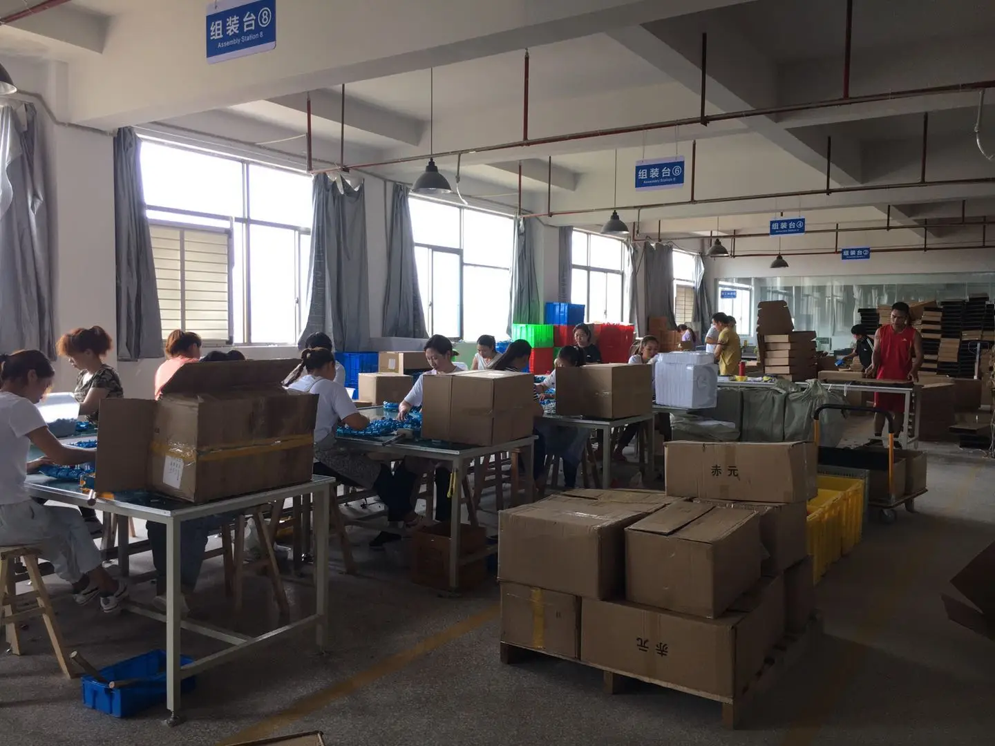 Hula hoop production 2.jpg