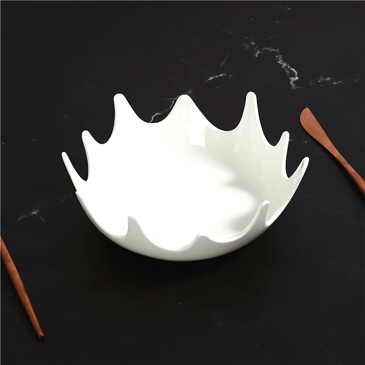 Modern novel design durable cheap custom dessert cake sushi appetizer snack ceramic serving dish for restaurant.jpg