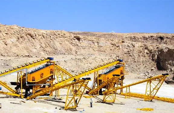 mobile screening machine, stone vibrating screen separator