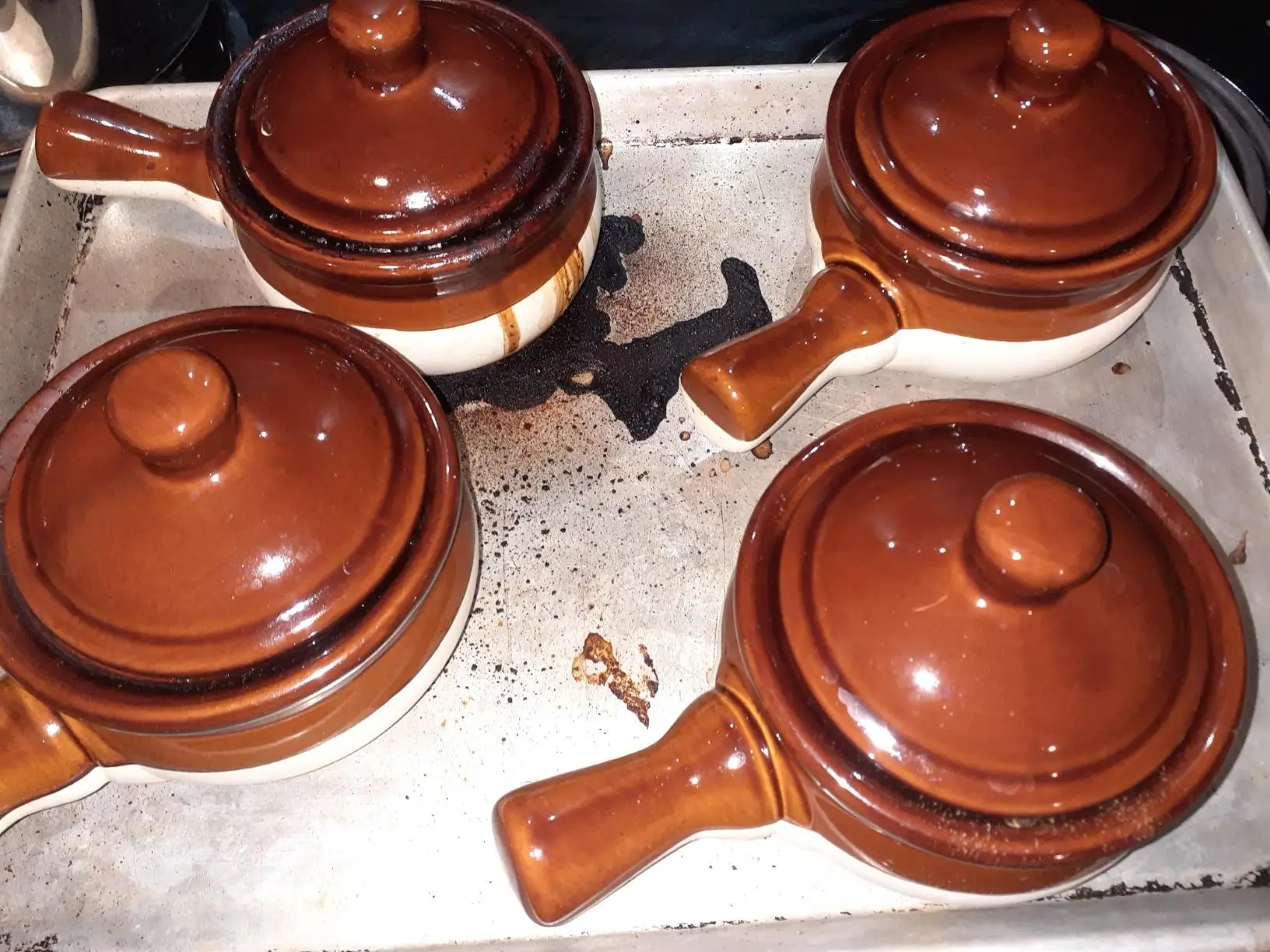 Ceramic Onion Soup18 Oz Soup Crocks With Handles and Lids Porcelain Soup Bowls for Soup Stew Chilli Set of 4 Home Party Hotel factory