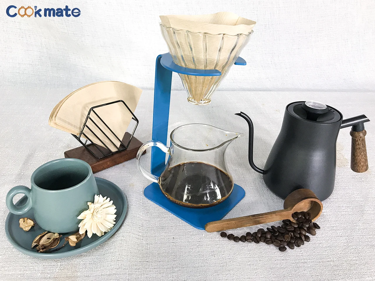 Buy V60 Low Price New Design Camping Coffee Travel Bag Drip Set Pour Over Portable  Coffee Set With Kettle Filter Glass Cup Tea Set from Sunmate Industrial  Company Limited, China