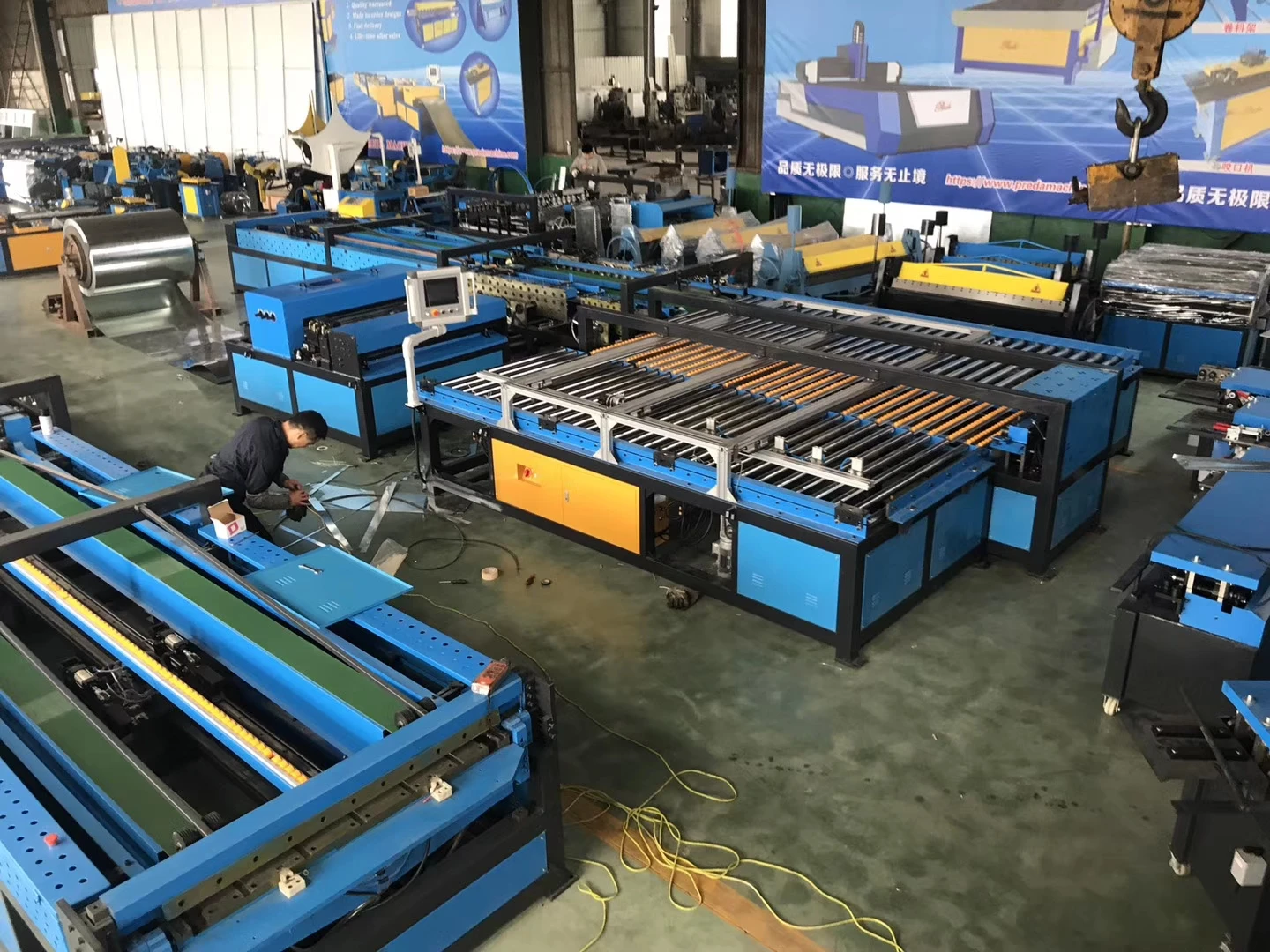 Auto duct production line 5 U shape supplied directly by Preda Machine