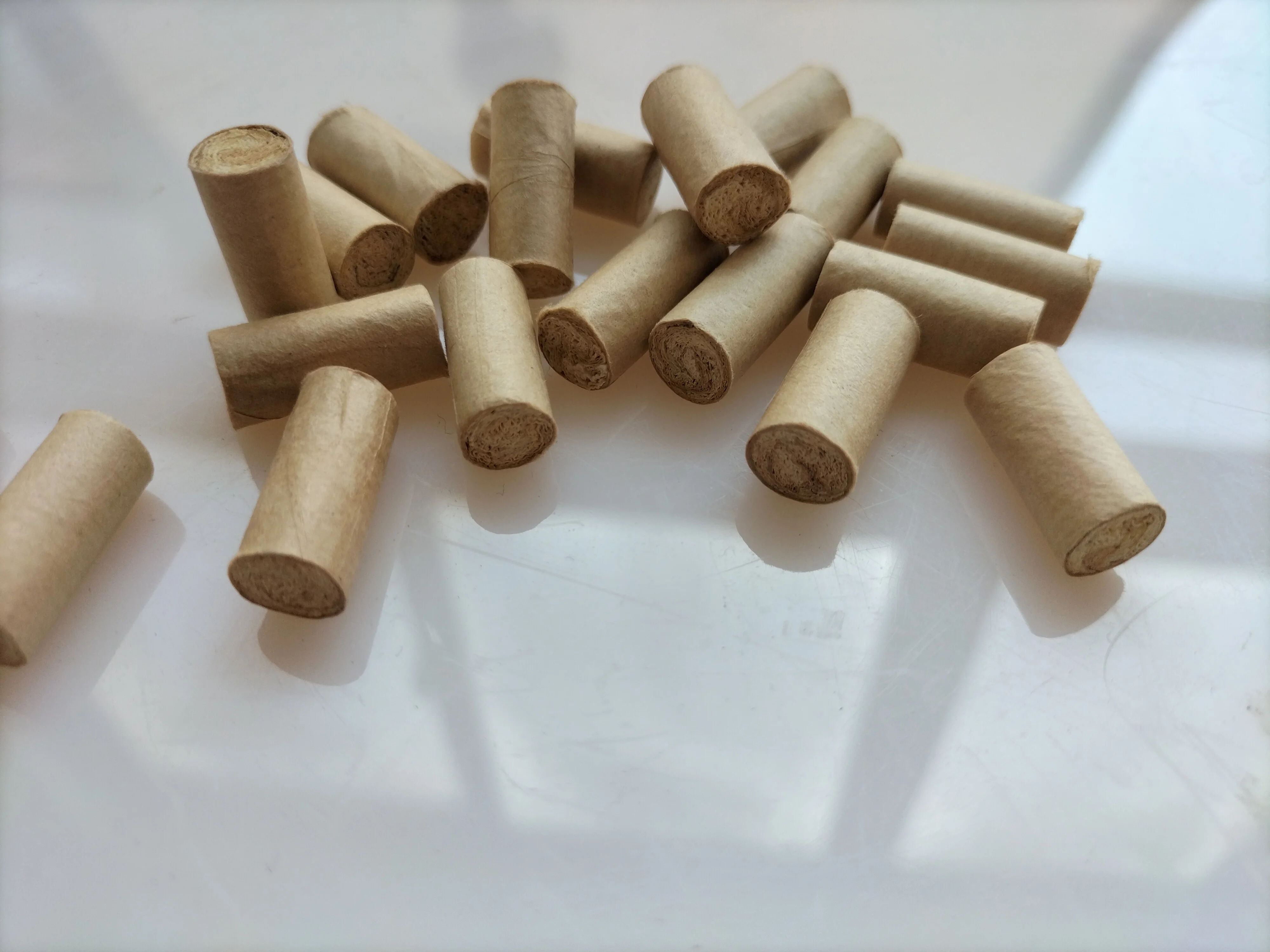 8*20mm air Flow No Flaw No Mold Natural Corn Husk Filter Rolling Paper ...