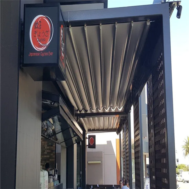 retractable roof12.jpg