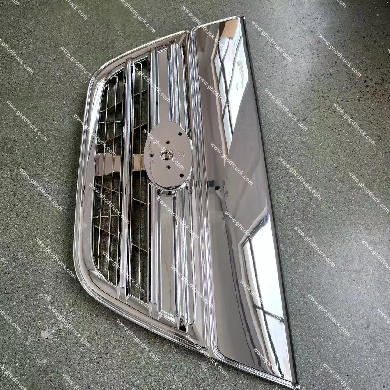 mitsubishi new plastic-1