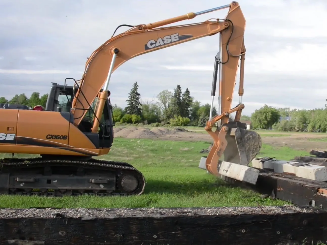 Ligong Brand Mini Excavator Hydraulic Thumb Kit For Sale Buy