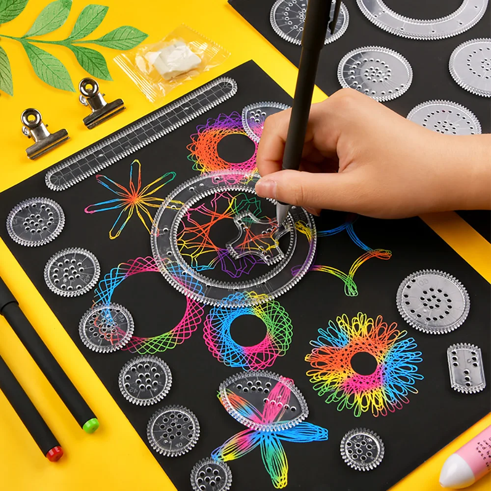 Spiral drawing fashion toy