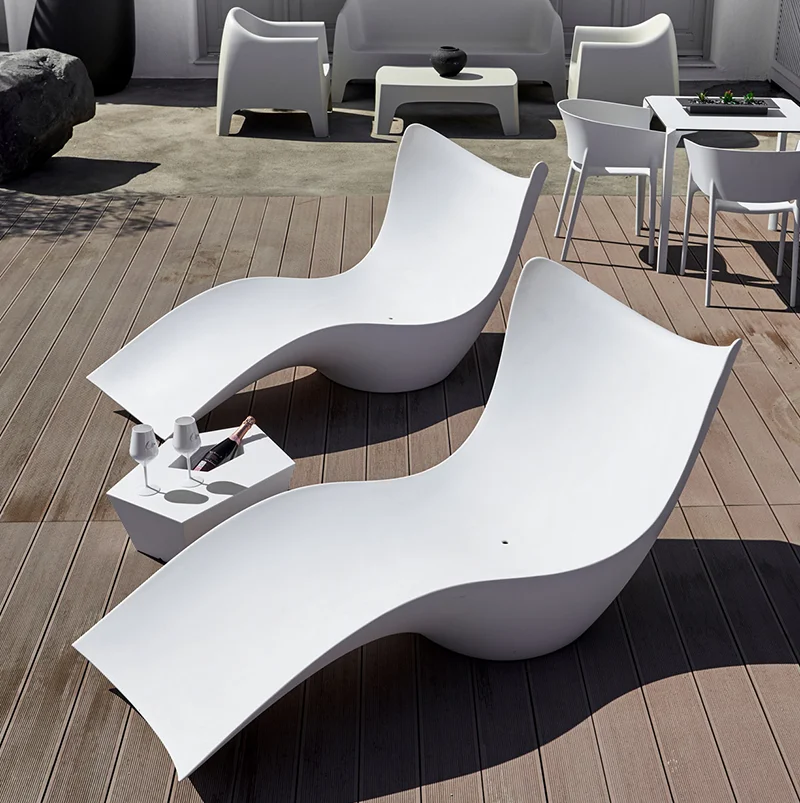 Outdoor Sun Lounger Luxury Chaise Lounger Fiberglass Sunbed For Patio