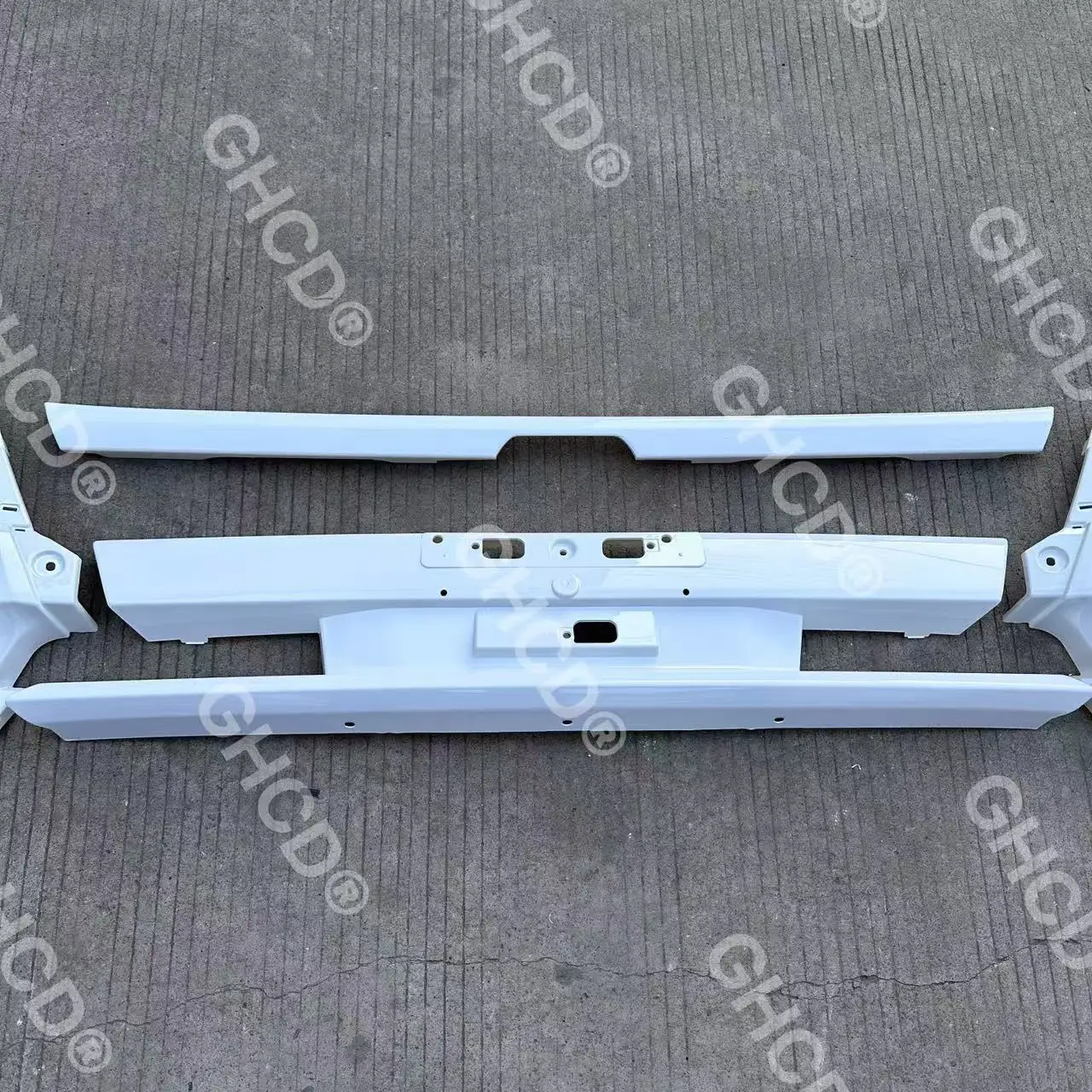 GHCD Paiting/high Quality Plastic Type and Iron Type of  Bumper for Japanese Truck New HIN 500 supplier
