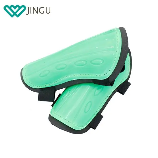 Shin guard 27.jpg