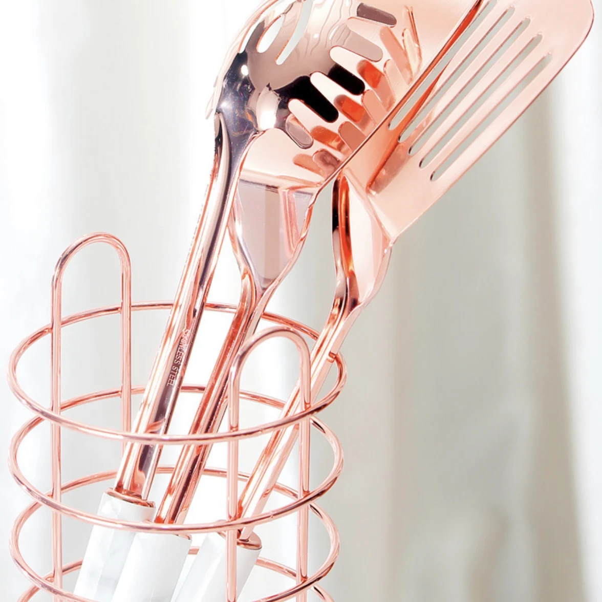 Pink cookware5.jpg