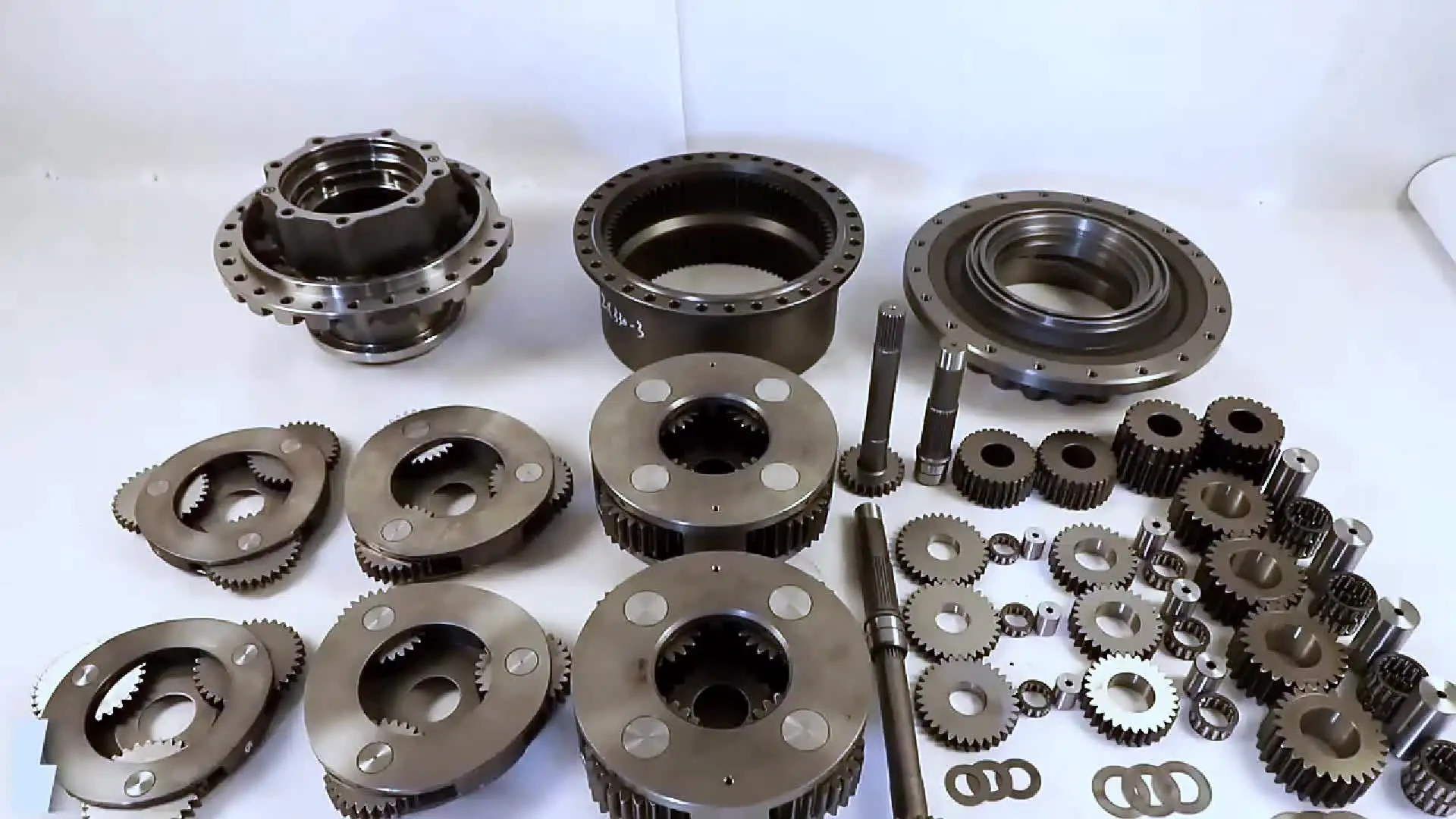 TGFQ Crawler Excavator Spare Parts ZX200 ZX180 Travel 1st Carrier
