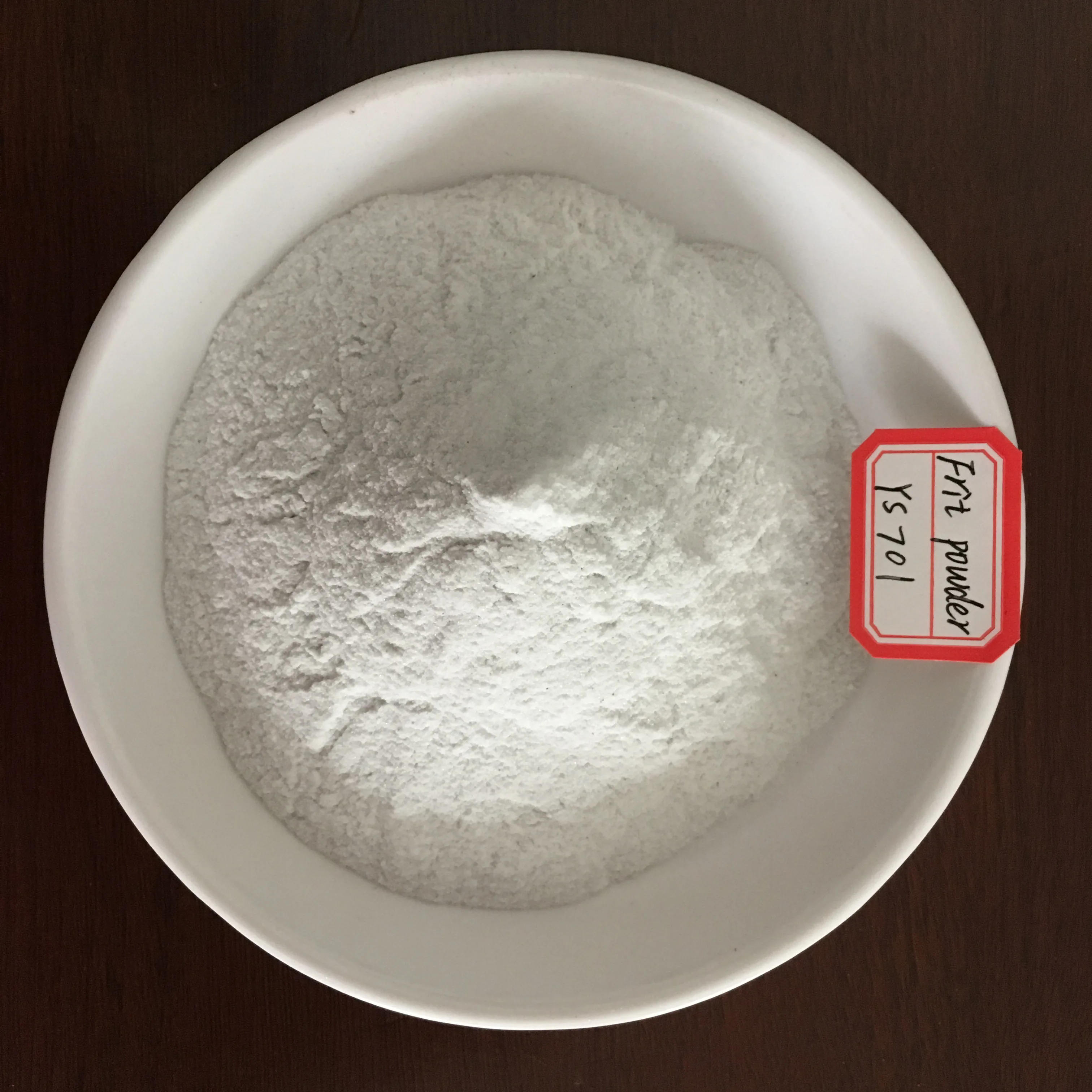 陶瓷透明熔块釉料粉末的地板瓷砖