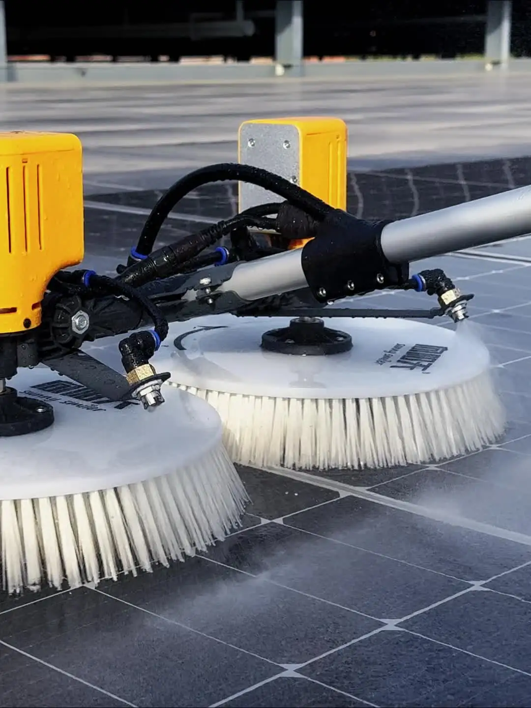 XYT Solar Panel Cleaning Brush - Automatic Double Head Robot