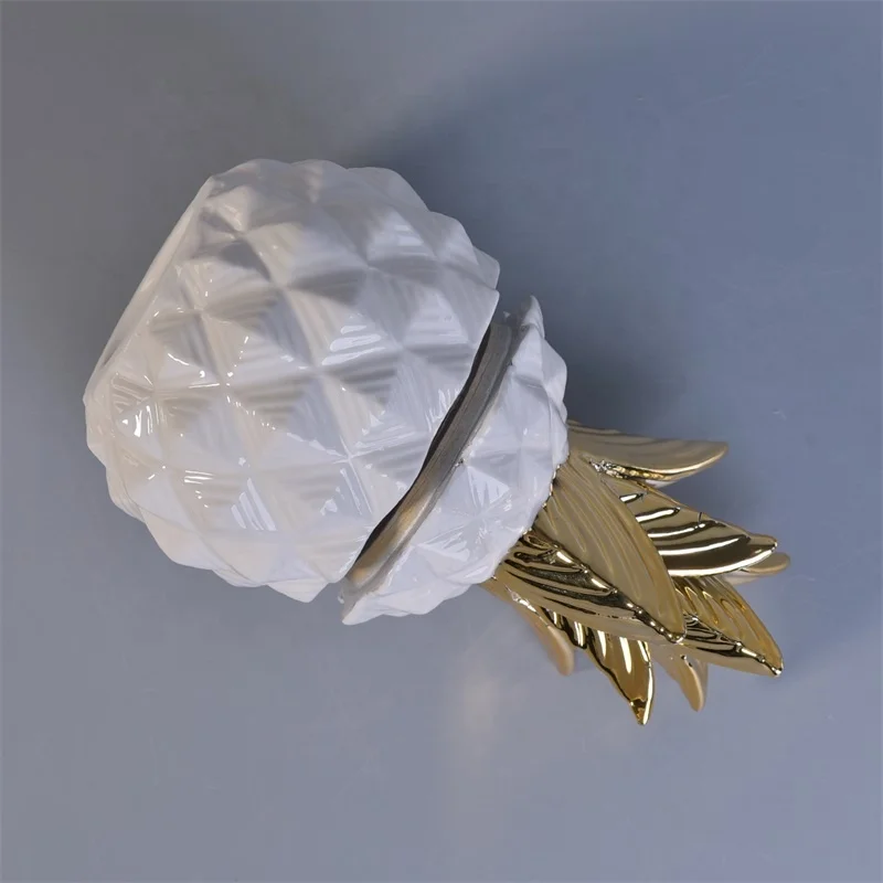 Pineapple-shape Geo cut ceramic votive candle vessel customized candle holders with lid home decor wholesale