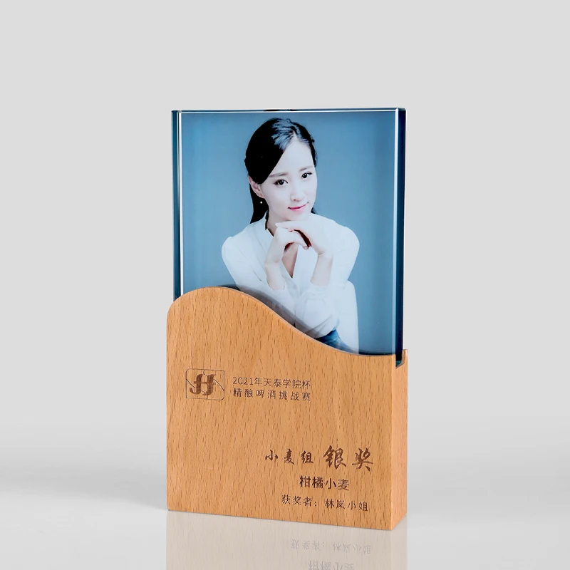 Wholesale Customized Crystal Glass Plaques Laser Carved Wood Base Color Wooden Trophy Award Souvenir Gift Decorative Engraving details