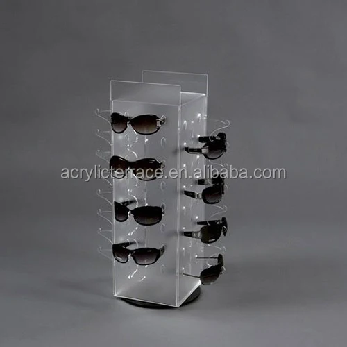 glasses display-082104.jpg