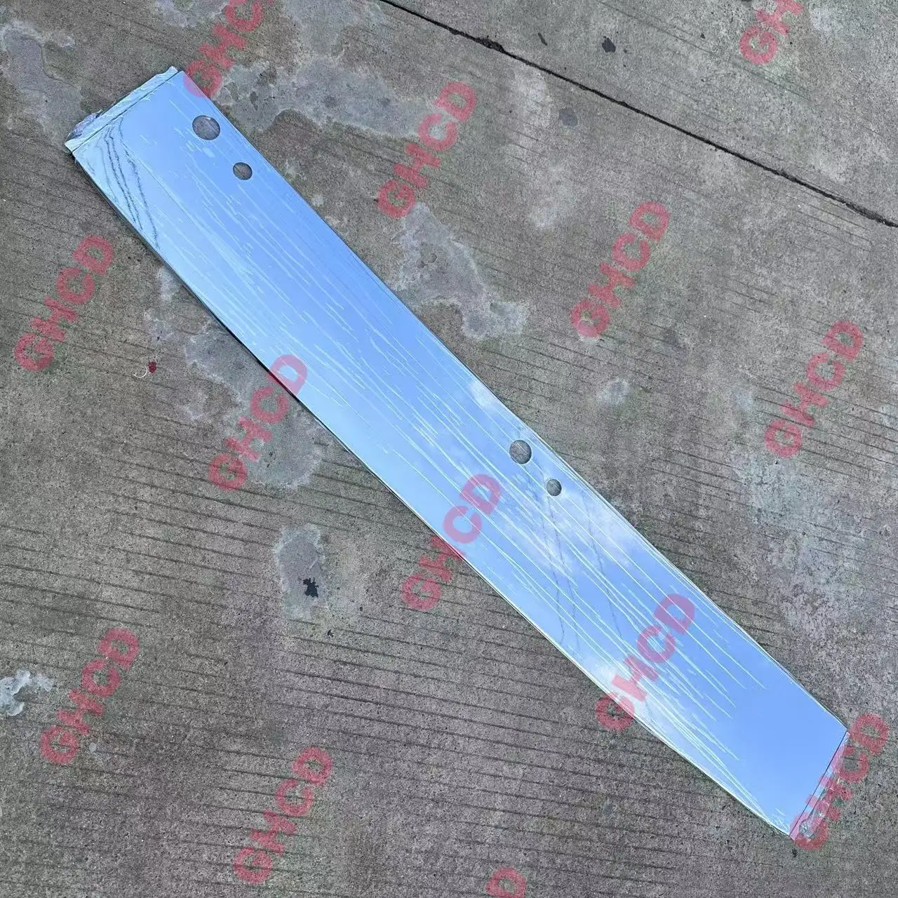 GHCD New Product/high Quality Chrome-plated Wiper Panel for Japanese Truck ISUZ ELF/100P with 2 Type Holes factory