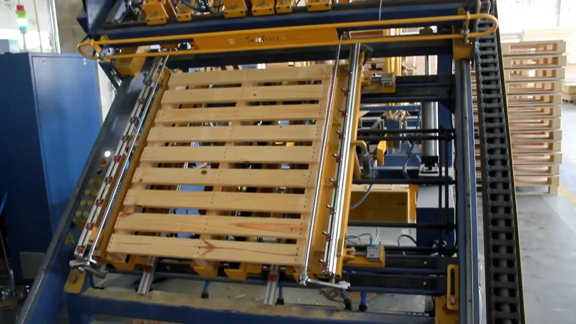 Professional Sf9025 Semi Automatic Wood Pallet Making Machine Buy