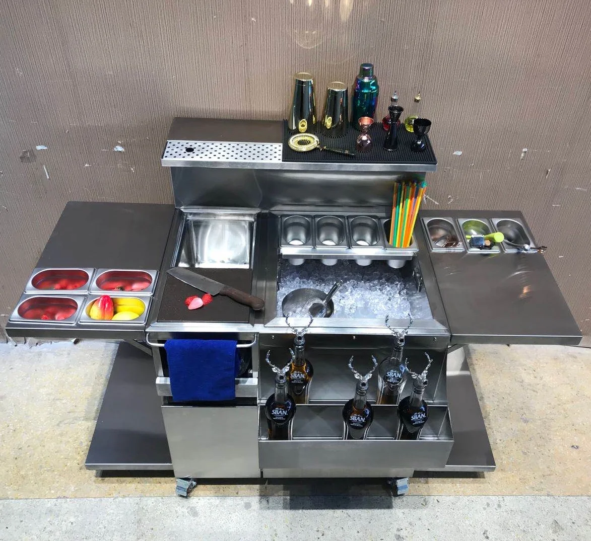 Outdoor Removable Cocktail Bar Station Design With Bar Equipment Buy