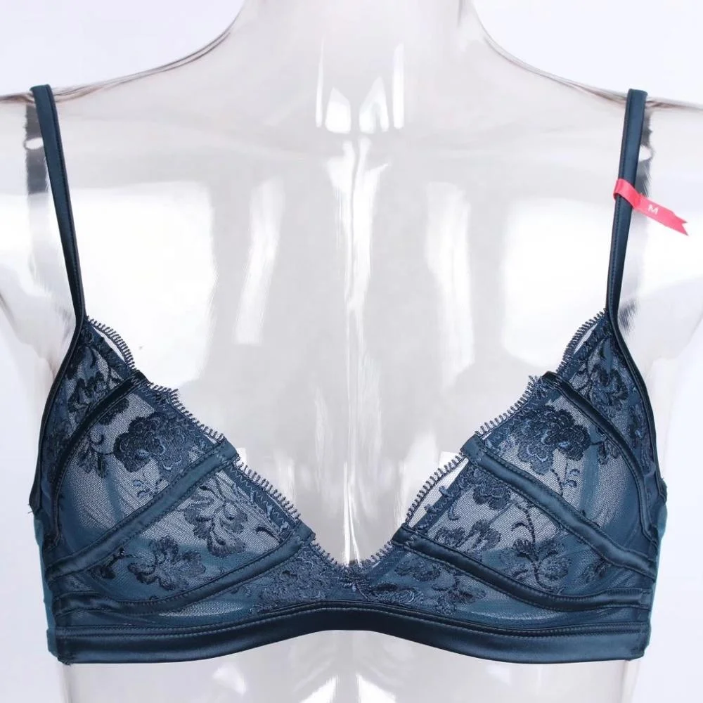 Instock Latest High Quality Lace Wireless Soft Bra Small Cup Bra And